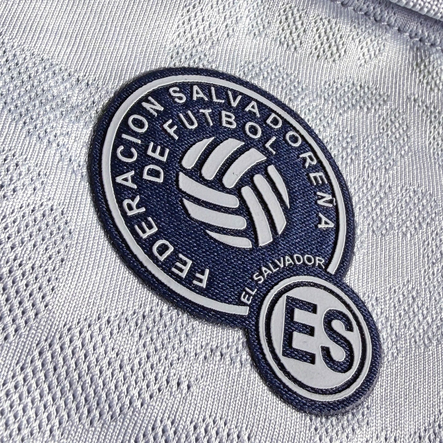 Umbro Men's El Salvador 2026 Authentic Away Long Sleeve Jersey Gray