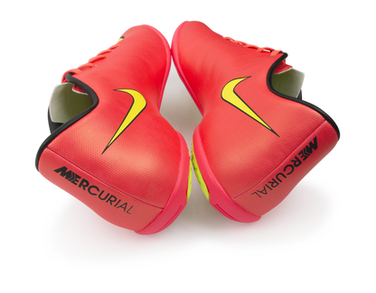 Nike Men's Mercurial Victory V Indoor Soccer Shoes Hyper Punch/Metallic Gold/Black