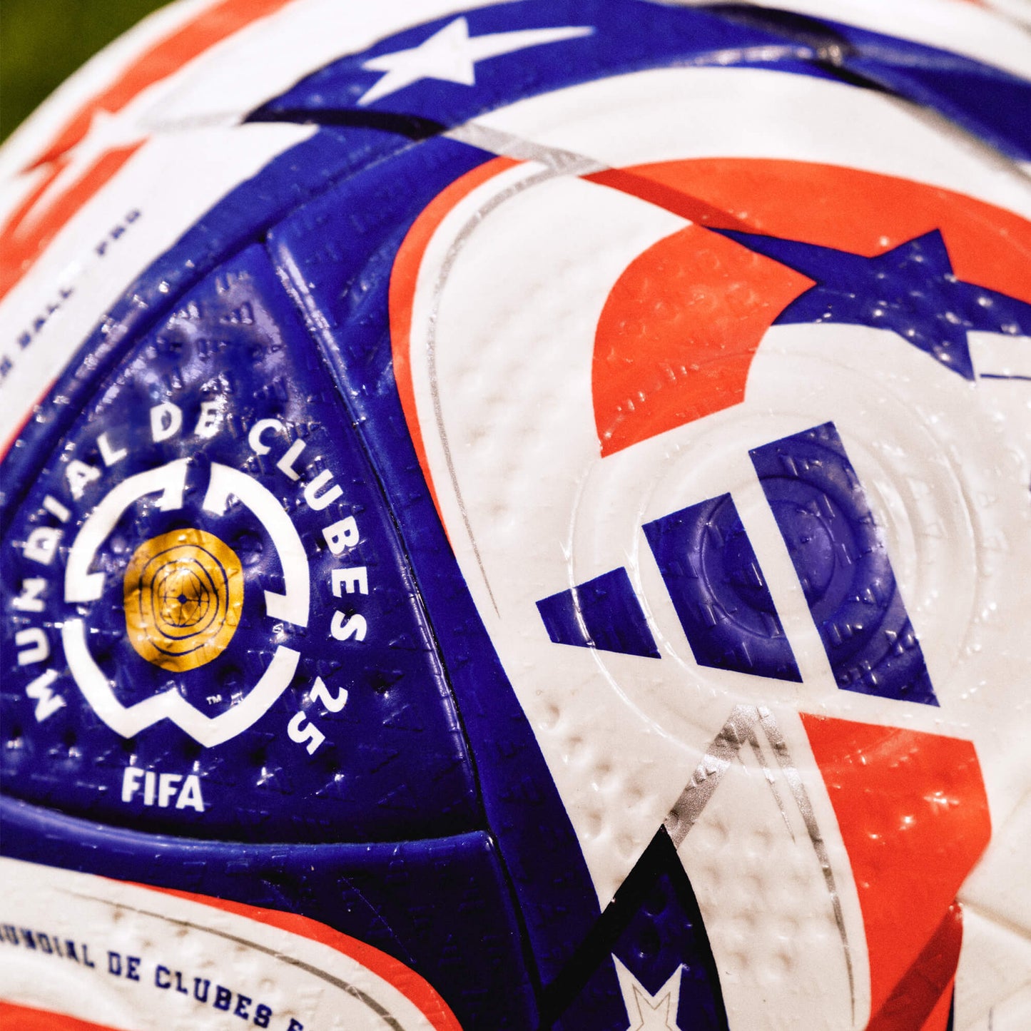 adidas FIFA Club World Cup 2025/26 Official Match Ball White/Blue/Red