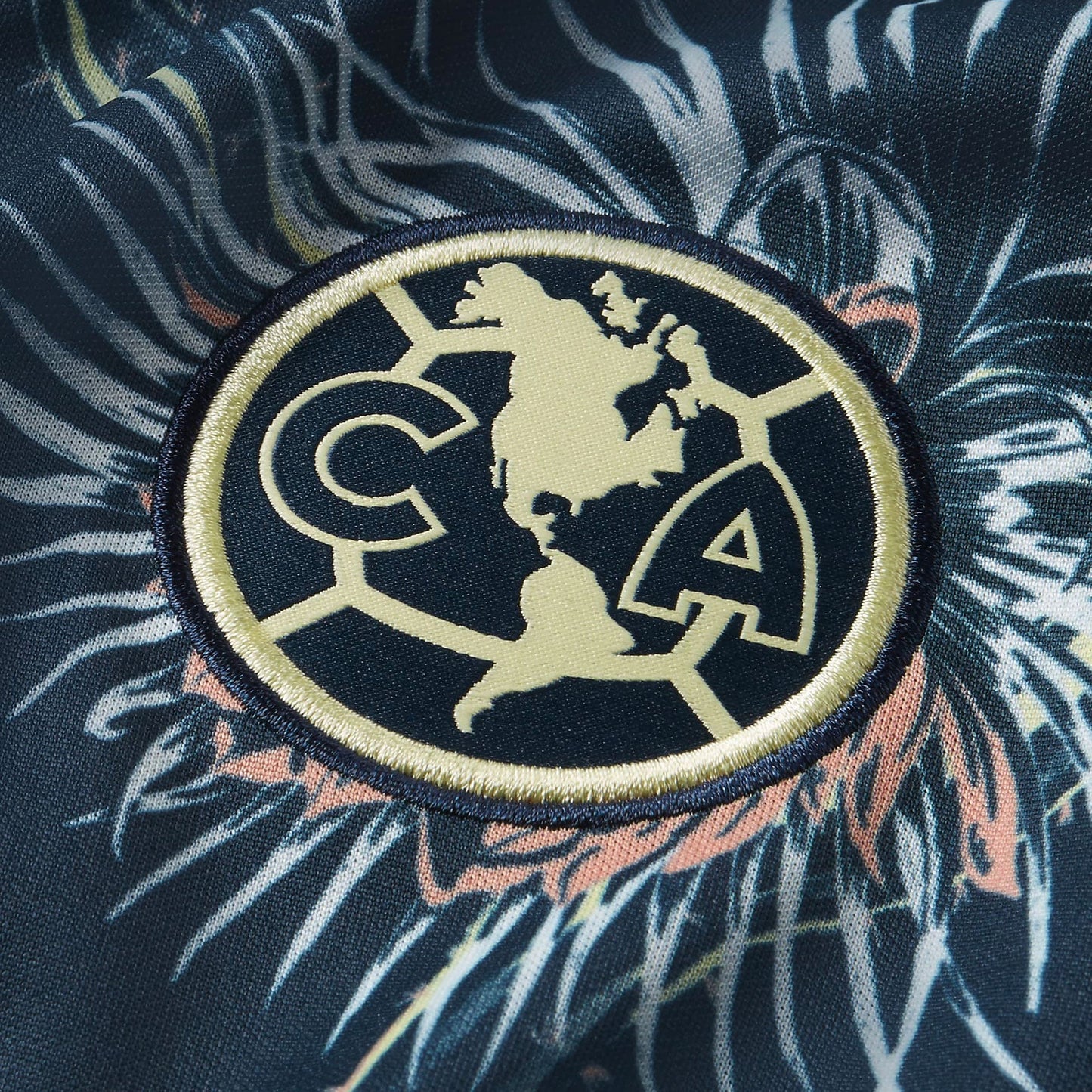 Nike Men's Club America 2021/22 Pre-Match Jersey Armory Navy/Lemon Chiffon