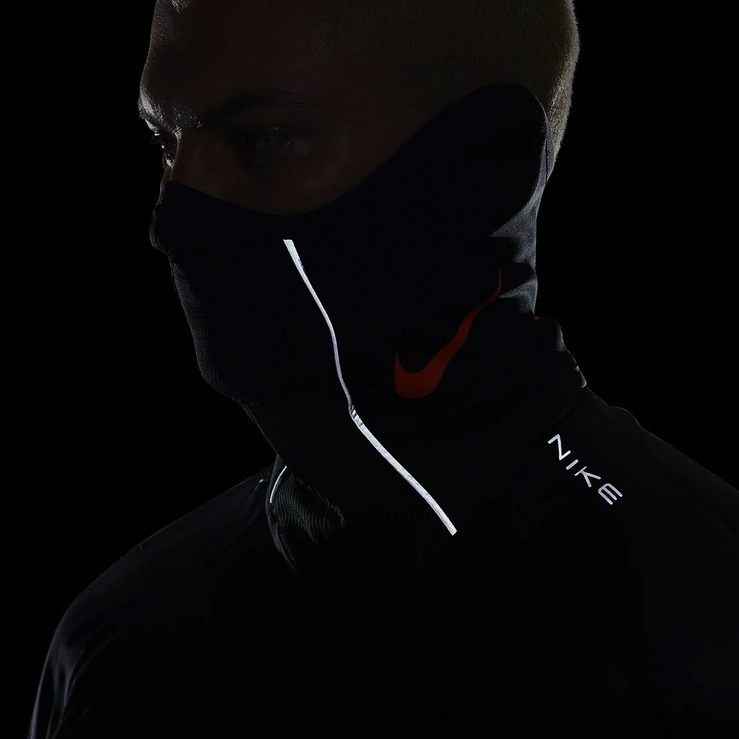 Nike Men's Dri-Fit Strike Snood Winter Warrior Black/Orange