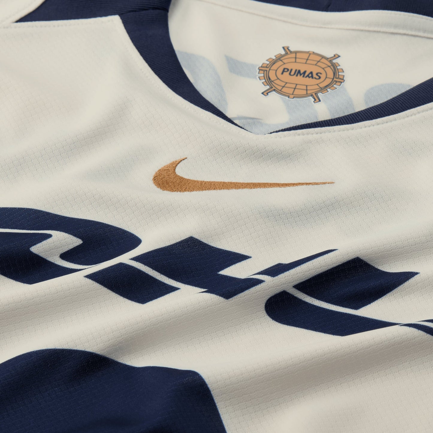 Nike Men's Pumas UNAM 2025/26 Home Jersey Sail/Obsidian/Club Gold
